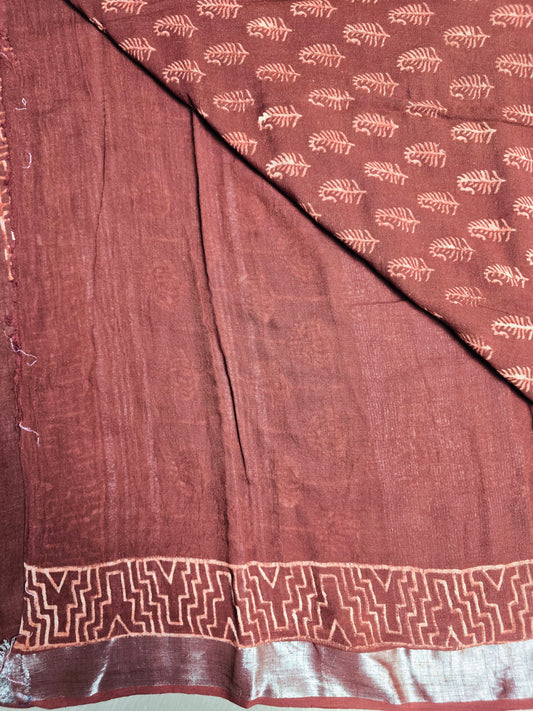 Rustwood Leaf Linen Cotton Saree with Peach Motifs & Geometric Border