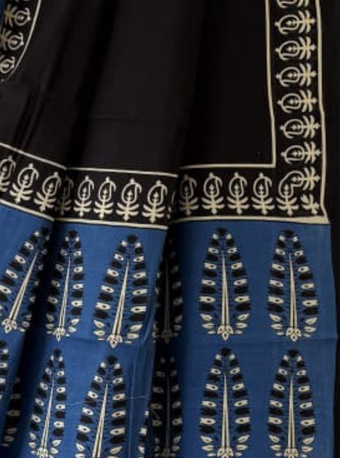 Midnight Black & Indigo Bagru Print Cotton Saree with Leaf Motifs