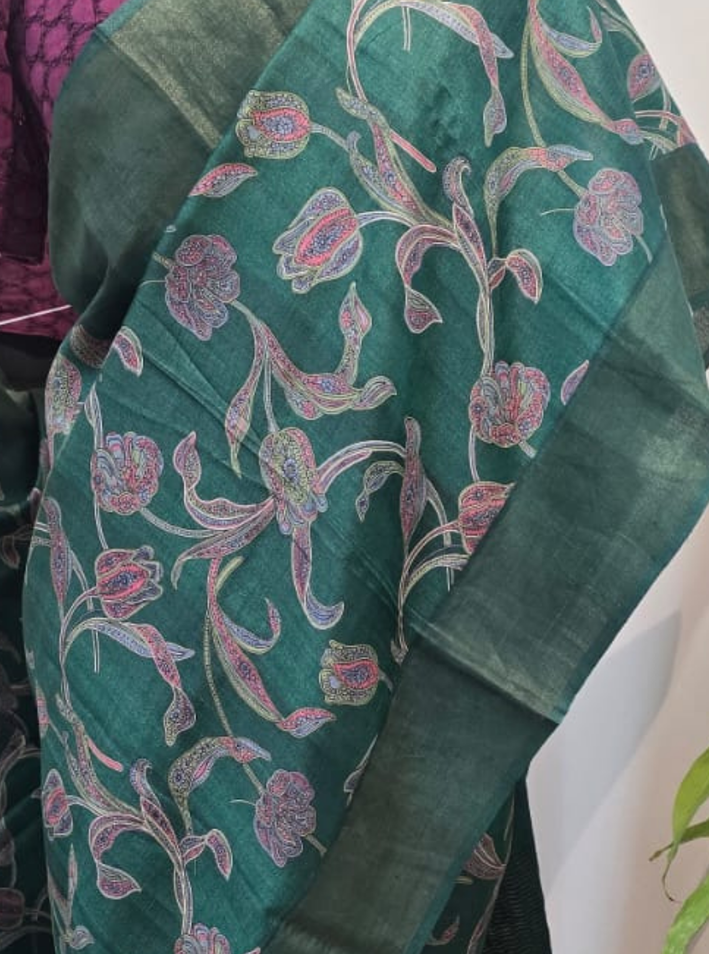 Elegant Green Tussar Silk Saree with Floral Print