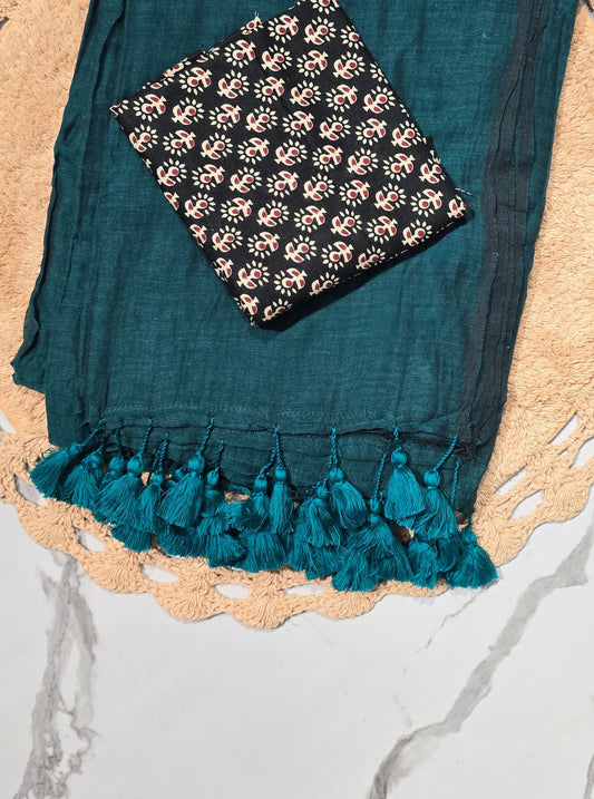 Teal Green Mul Cotton Saree with Handcrafted Tassels & Printed Blouse