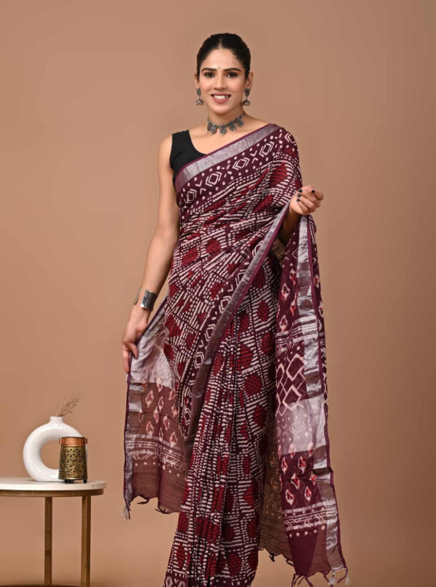 Maroon Linen Cotton Saree with Bandhani-Inspired Design