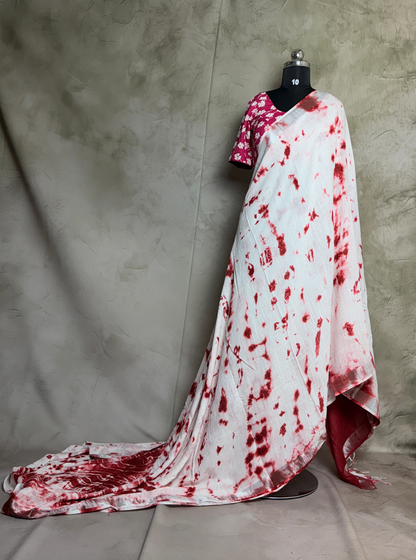 White Linen Cotton Saree with Crimson Tie-Dye Abstract Pattern