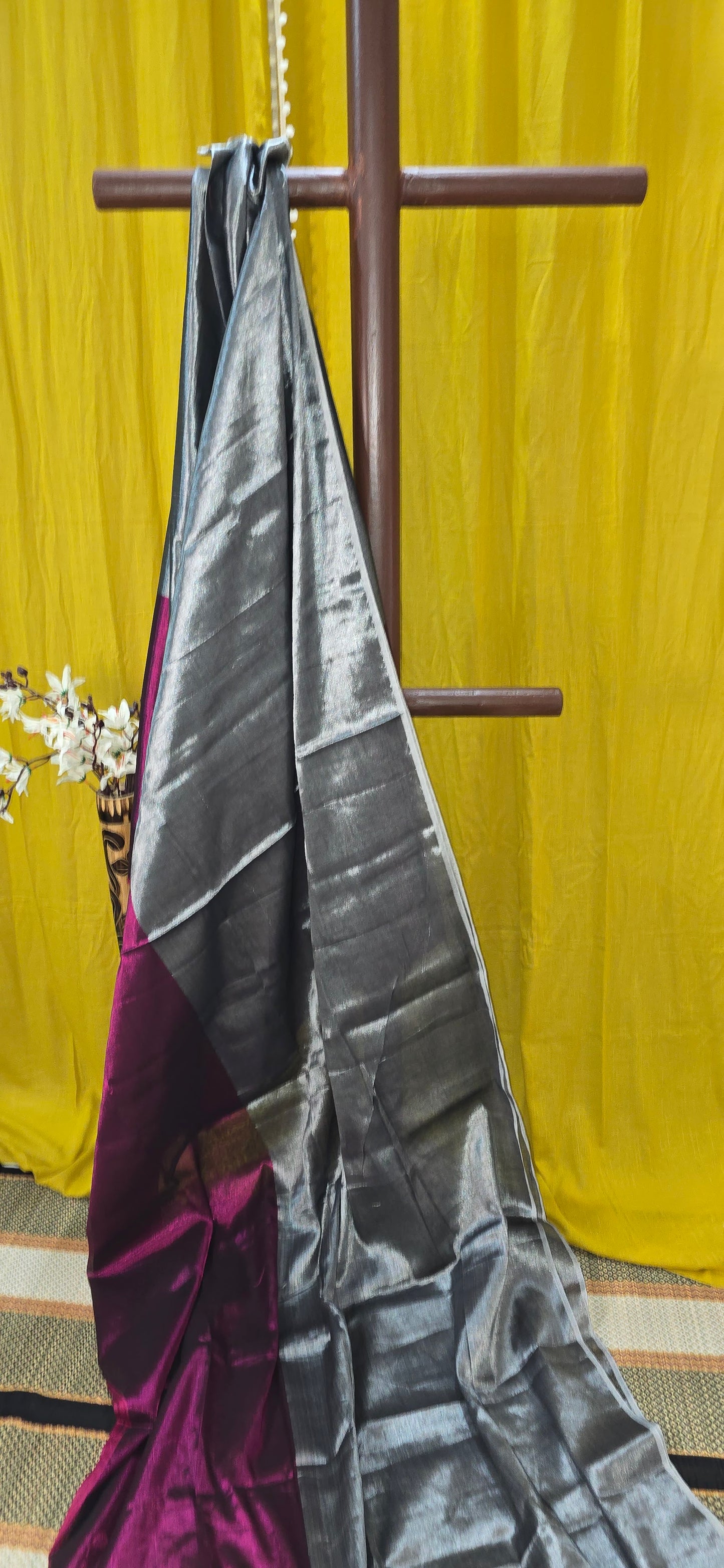 Elegant Pink and Silver Dual Shade Tissue Cotton Saree for Festive Wear