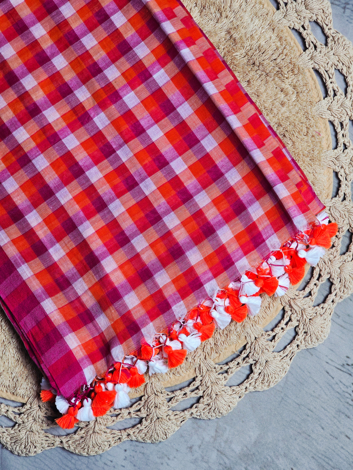 Ruby Sunset Checkered Mul Cotton Saree with Tassel Detailing