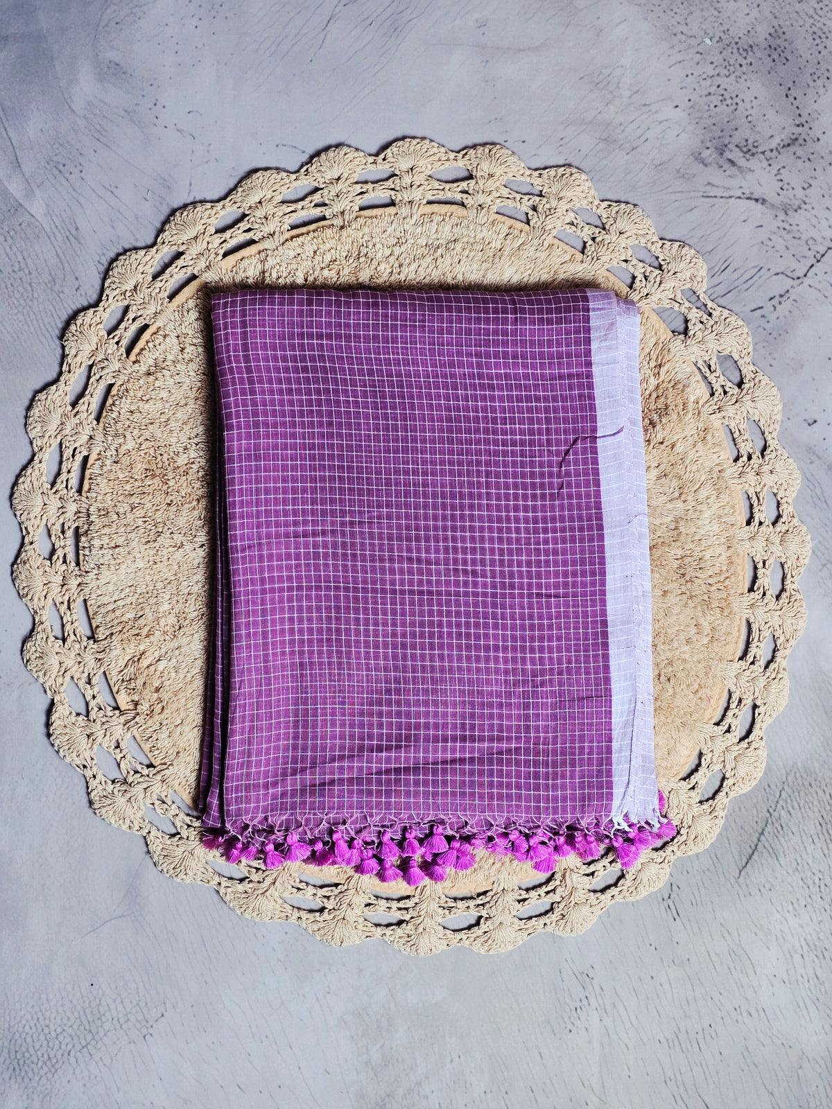 Plum Lilac Checkered Mul Cotton Saree with Contrast Border & Tassel Detailing