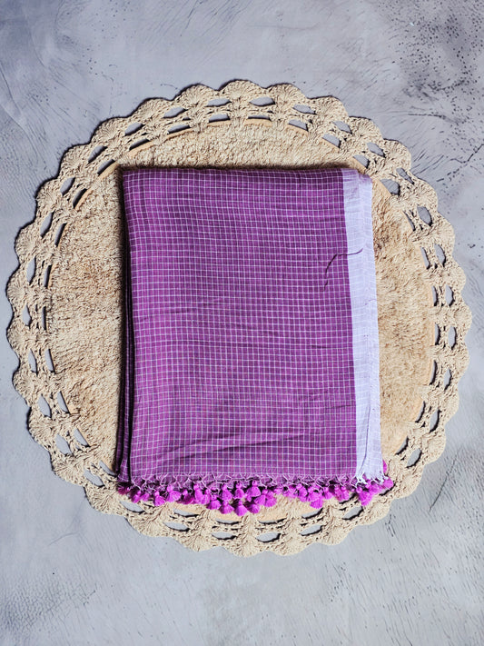 Plum Lilac Checkered Mul Cotton Saree with Contrast Border & Tassel Detailing