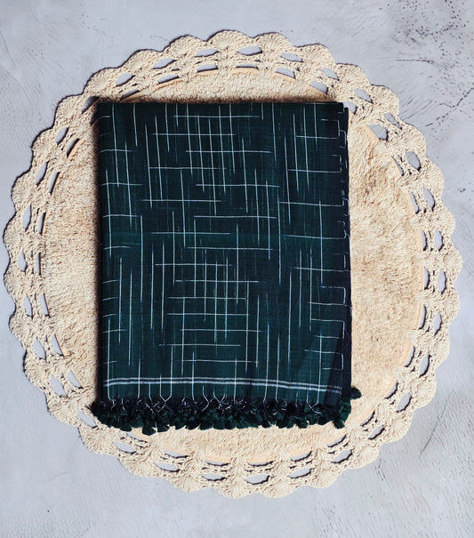 Midnight Teal Checkered Mul Cotton Saree with Tassel Detailing