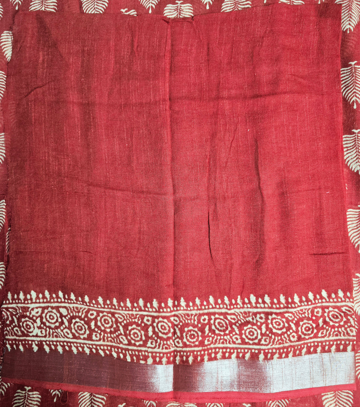 Crimson Red Linen Cotton Saree with Ivory Leaf Motifs & Traditional Floral Border