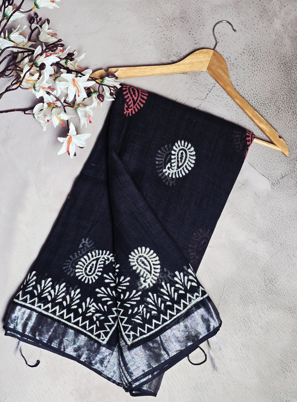 Black, White & Coral Paisley Motif Linen Cotton Saree