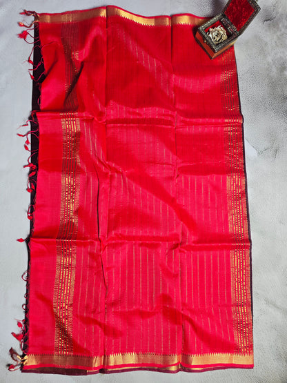 Wine & Red Mangalagiri Handloom Plain Saree with Gold Border