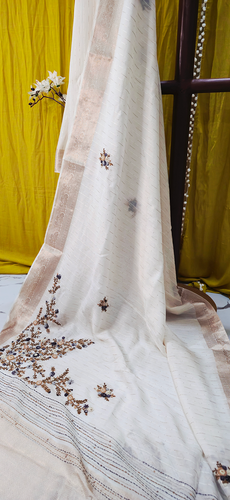 Beautiful White Georgette Saree with Hand Embroidery for Festive Wear
