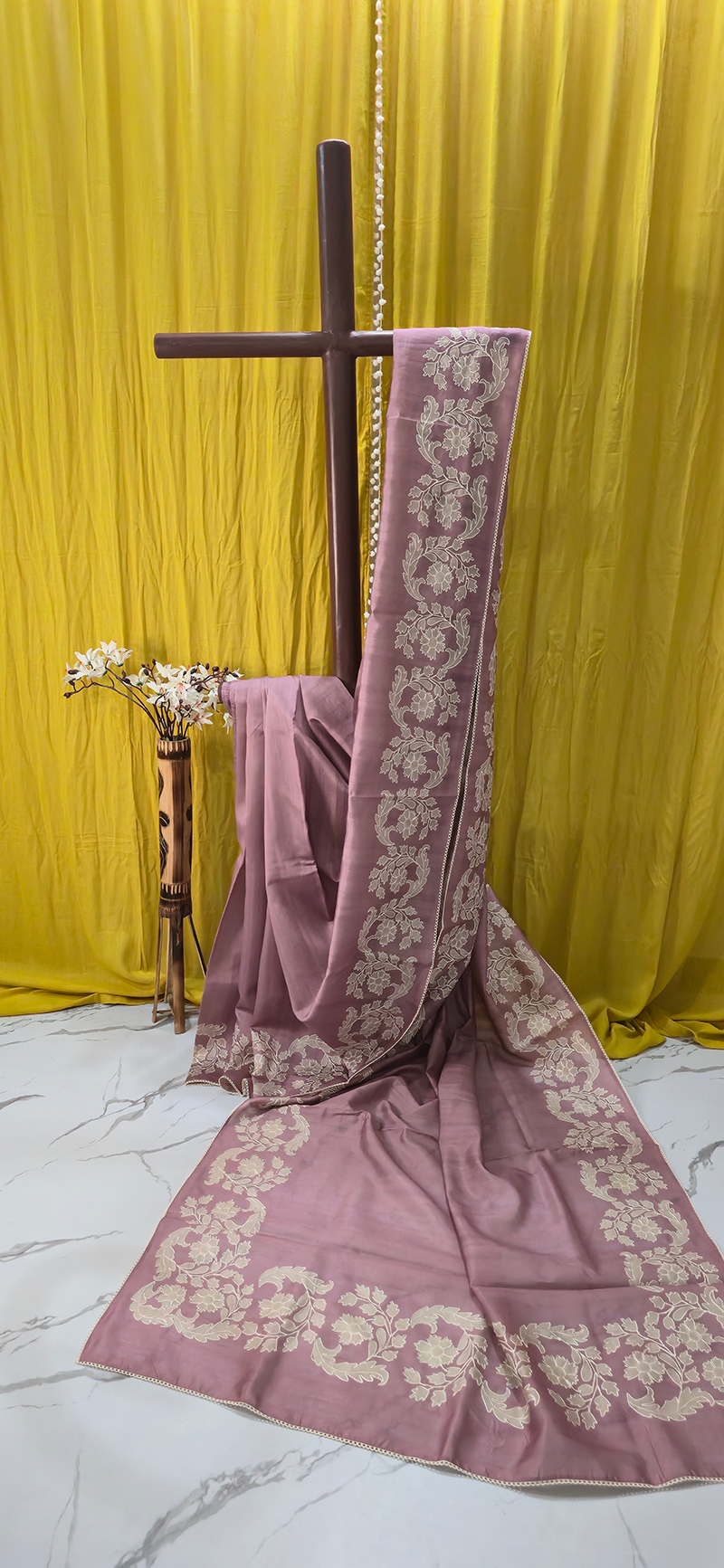 Elegant Pastel Pink Tussar Silk Saree with Applique Design Border for Festive Wear