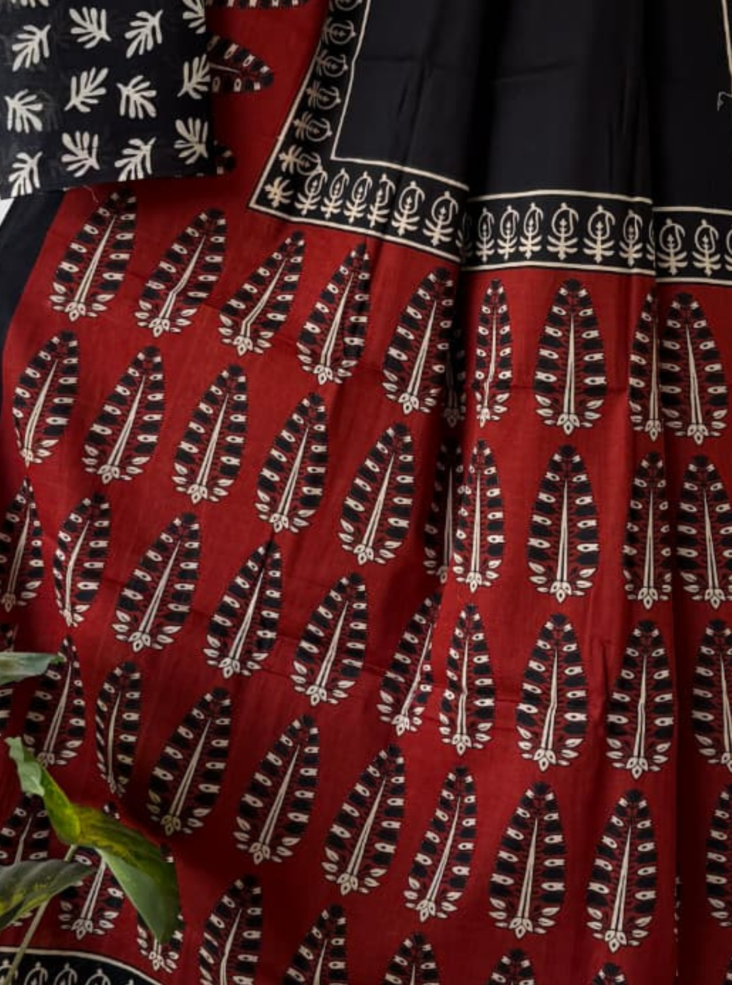 Maroon & Black Bagru Print Cotton Saree with Tribal Leaf Motifs