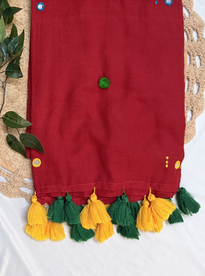 Vibrant Red Mul Cotton Saree with Contrast Tassels & Minimal Embroidery