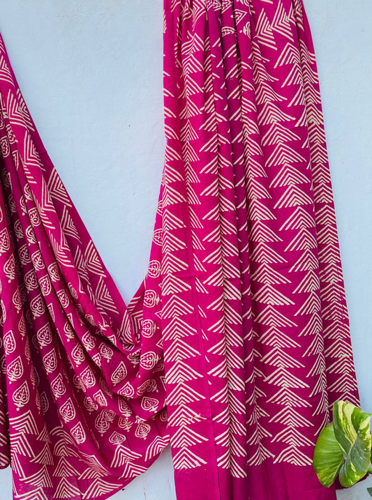 Rani Pink Bagru Handblock Printed Cotton Saree