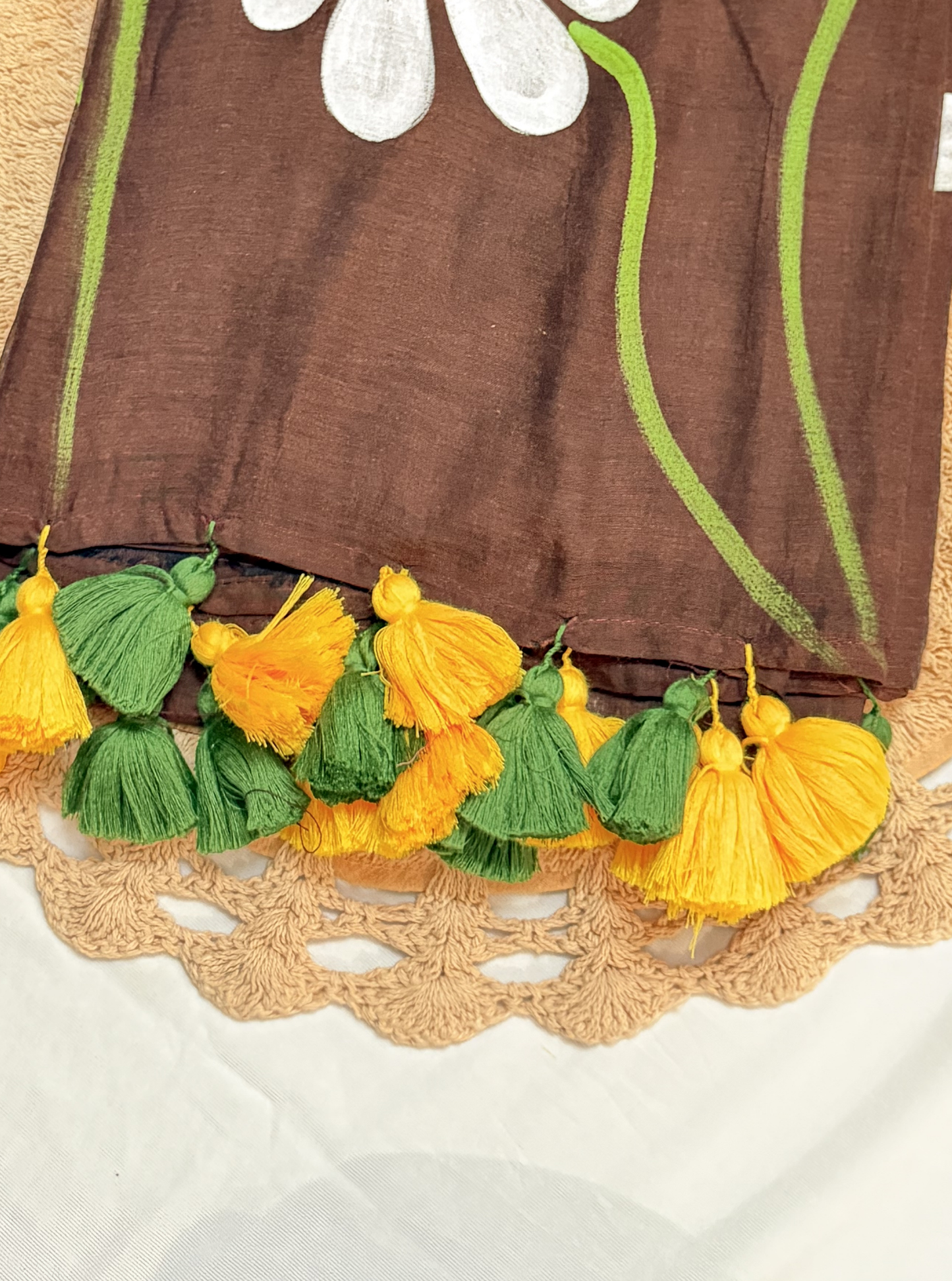 Earthy Brown Mul Cotton Saree with Handpainted Daisy Motif & Contrast Tassels