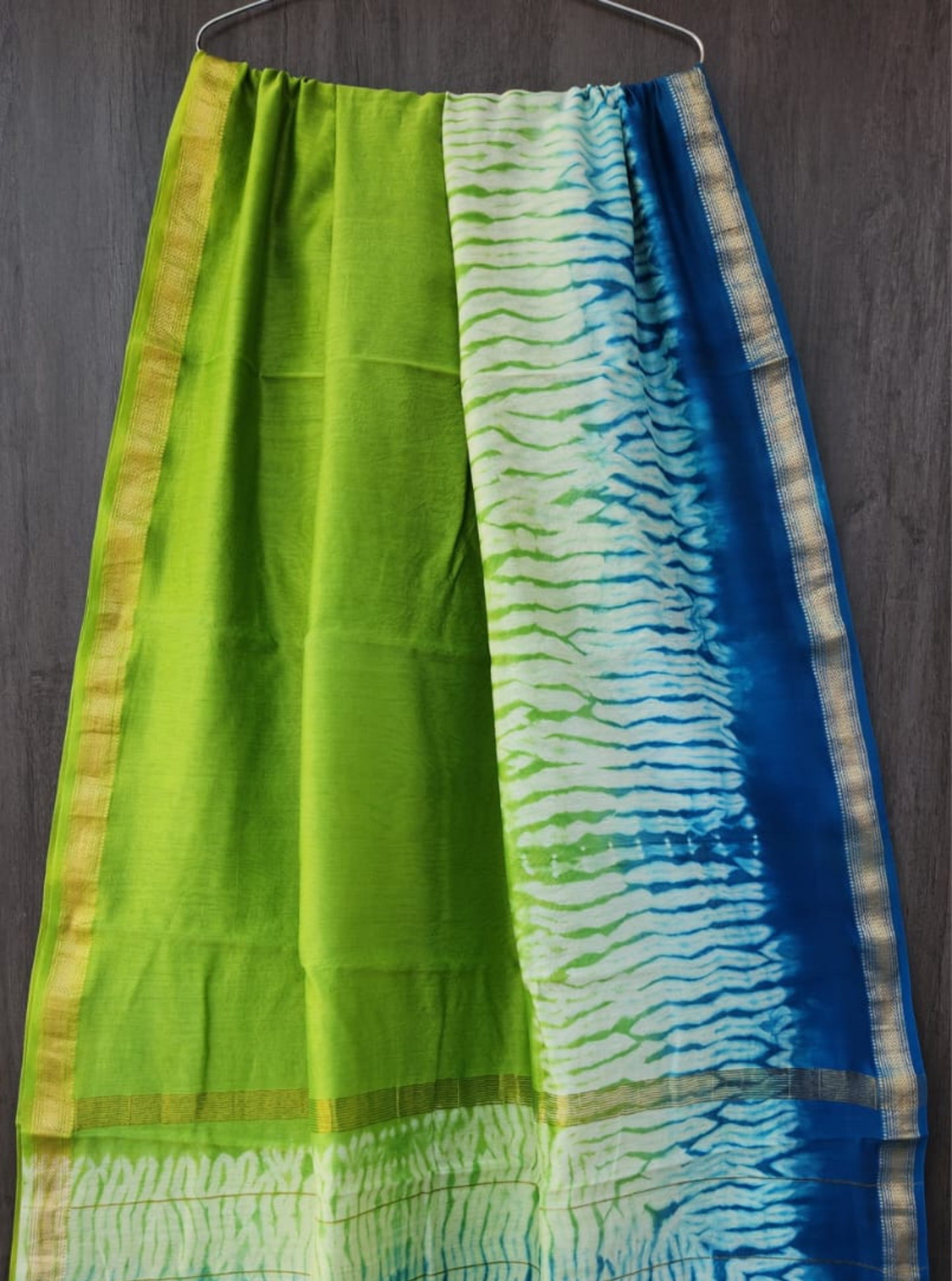 Green & Blue Maheshwari Silk Saree with Shibori-Inspired Pallu