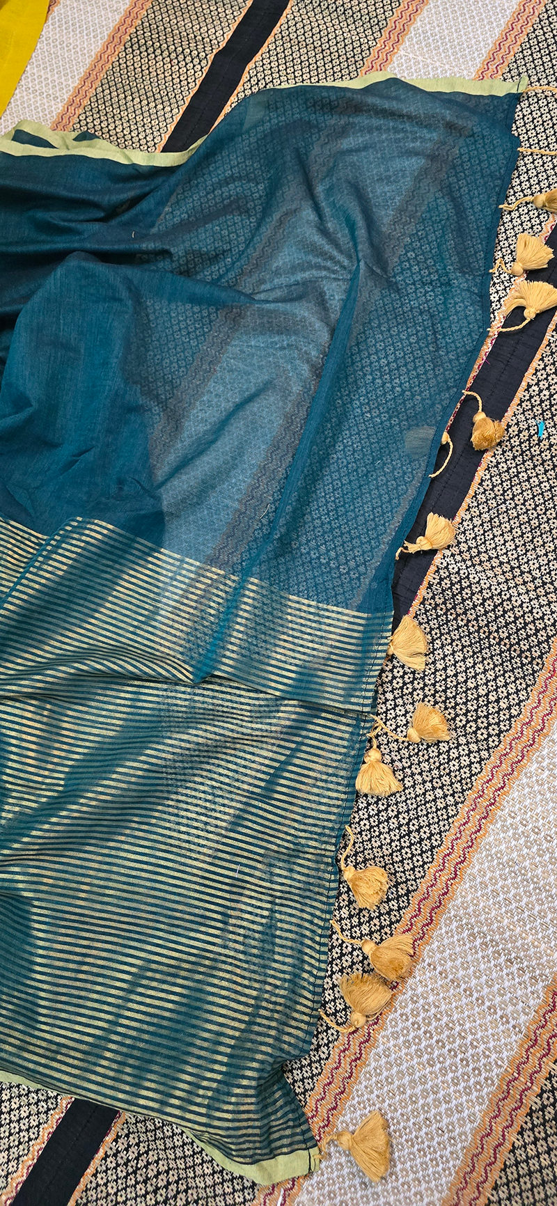 Elegant Green Mul Cotton Saree with Tissue Zari Lines for Festive & Daily Wear