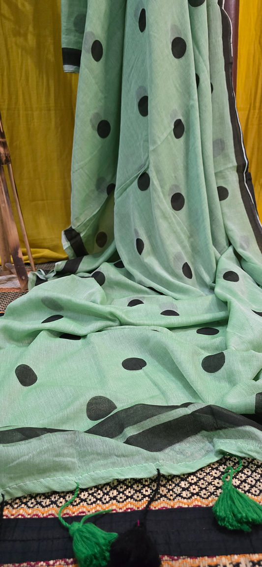 Charming Green Mul Cotton Saree with Black Dot Pattern for Festive & Daily Wear
