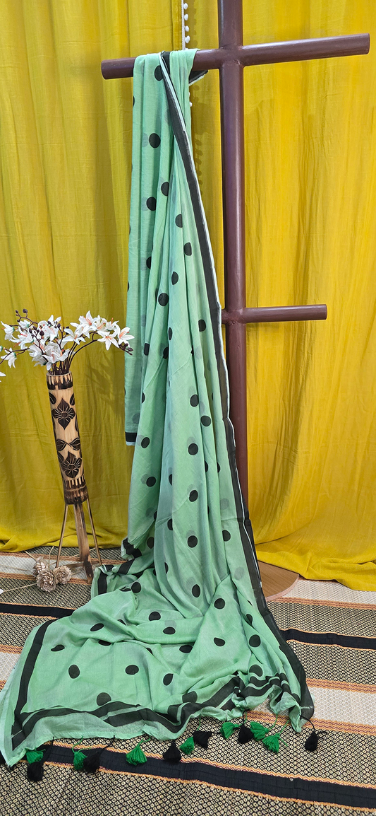 Charming Green Mul Cotton Saree with Black Dot Pattern for Festive & Daily Wear
