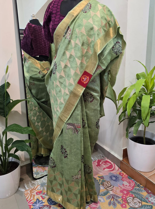 Elegant Green Pure Moonga Silk Saree with Geometric & Artistic Motifs