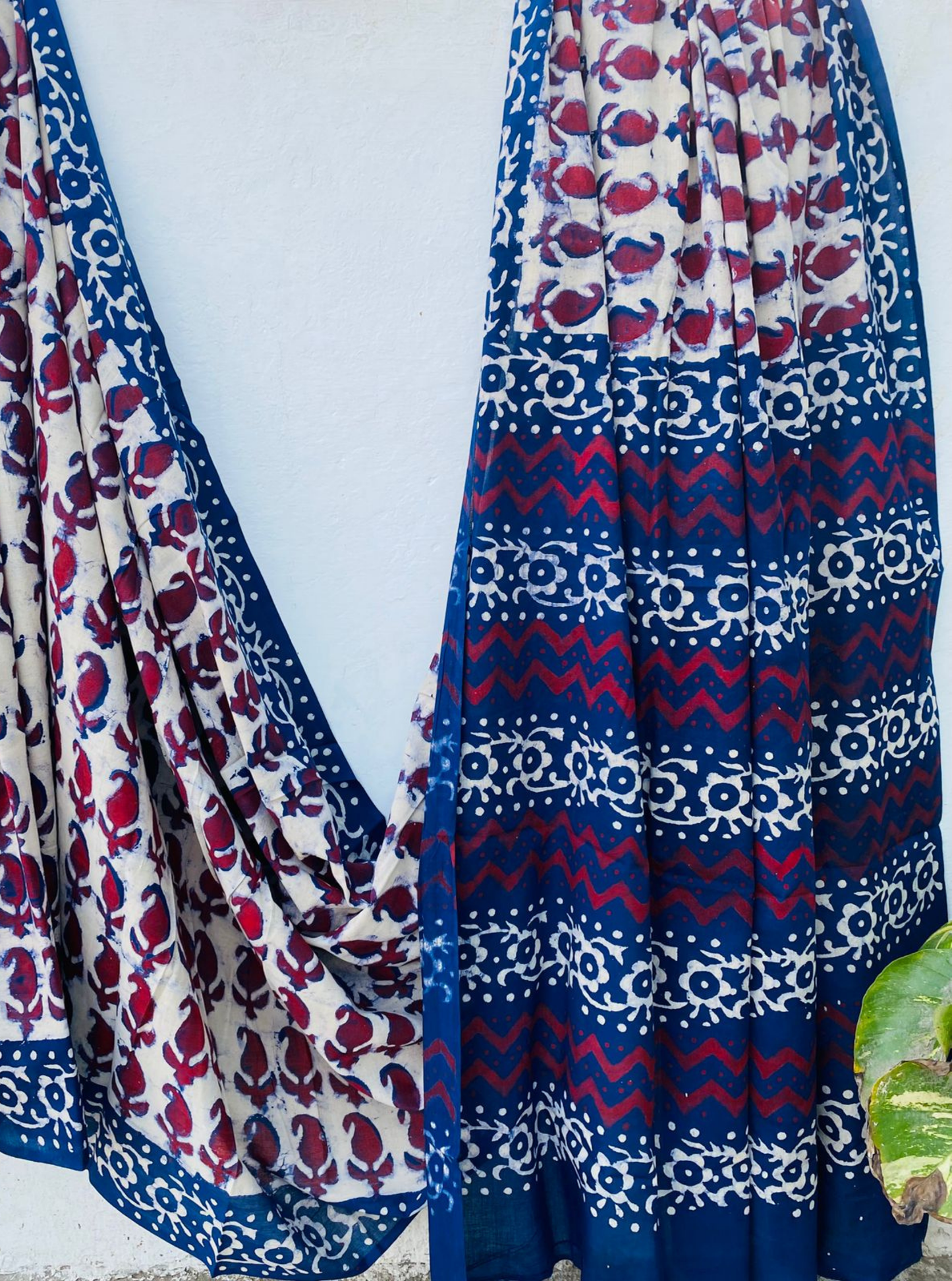 Indigo & Red Floral Bagru Handblock Printed Cotton Saree