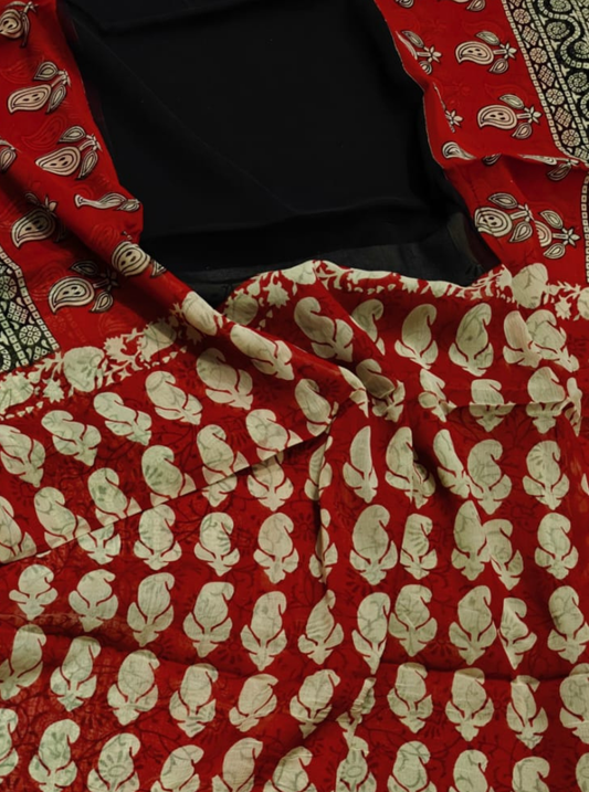 Red & Black Chiffon Double Diamond Saree with Buta Print & Contrast Pallu