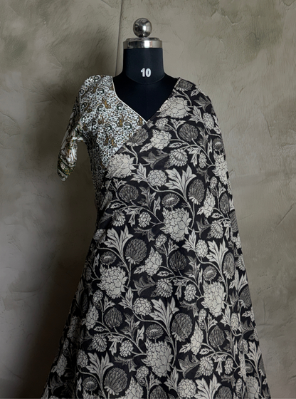 Black & Ivory Cotton Kalamkari Saree with Floral Vine Prints