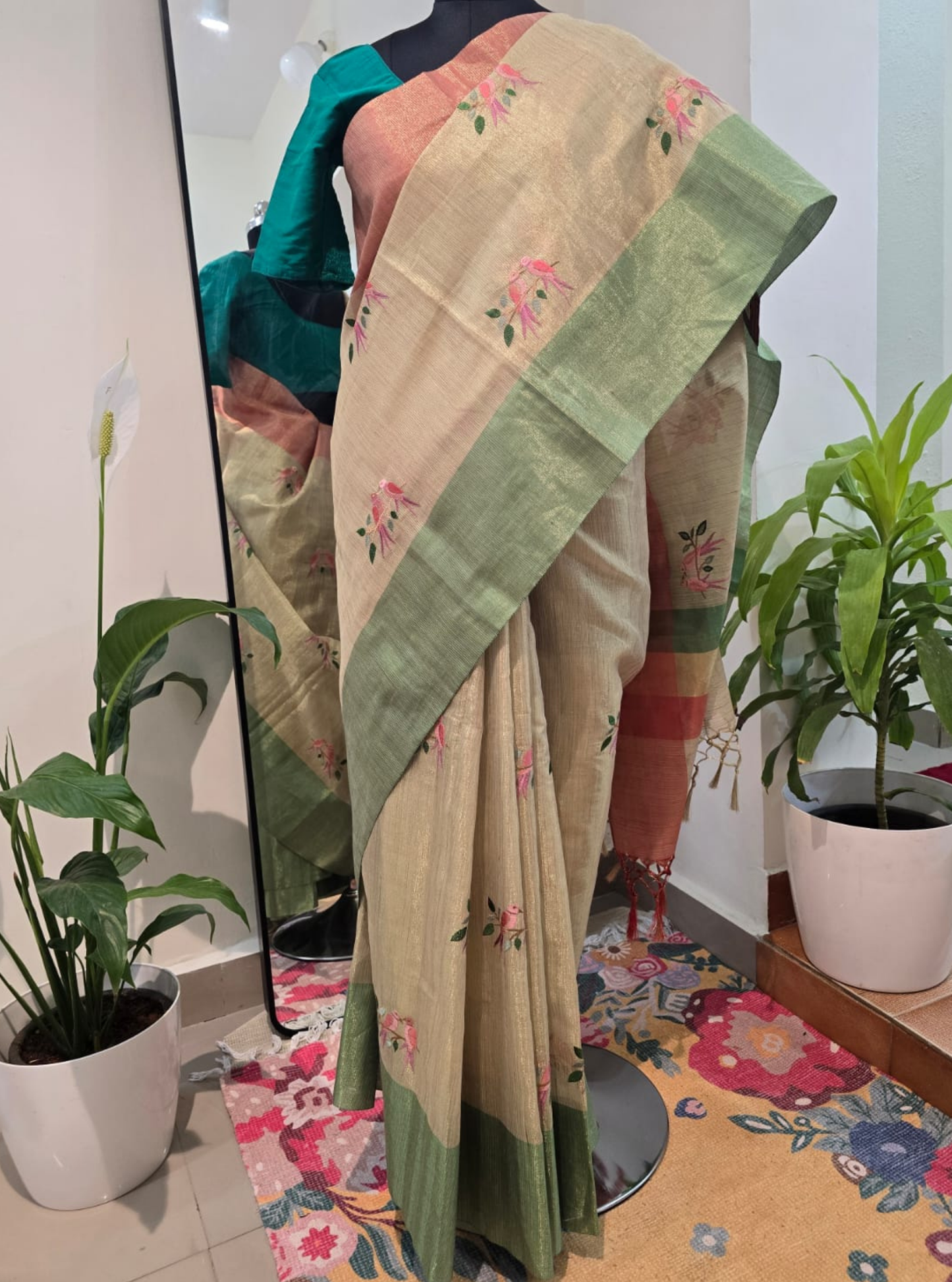 Beige Tissue Saree with Floral Embroidery & Dual-Tone Border