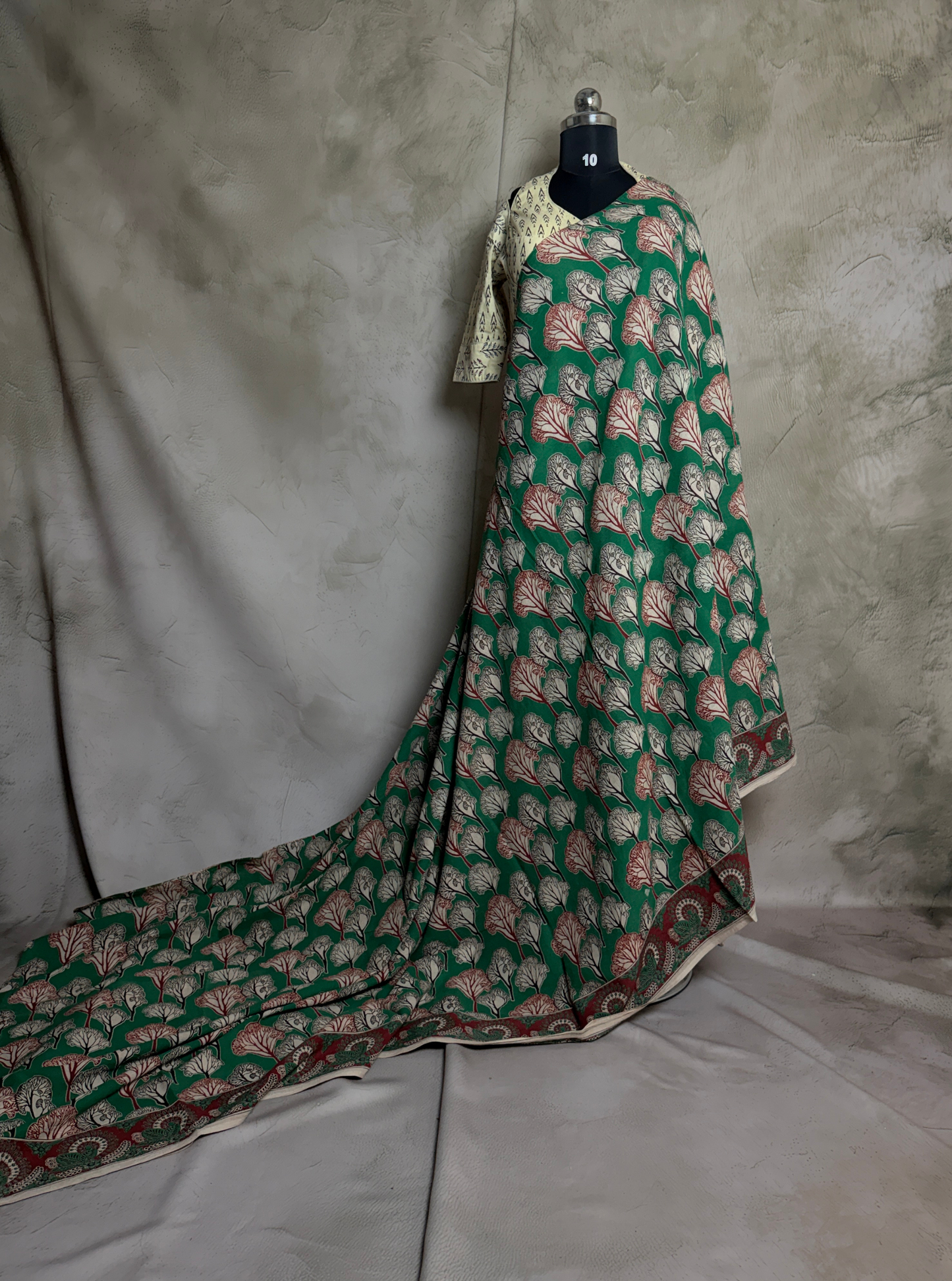 Emerald Green Cotton Kalamkari Saree with Leaf Motif Prints
