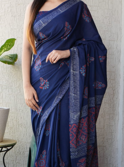 Elegant Navy Blue Modal Silk Saree with Traditional Motifs