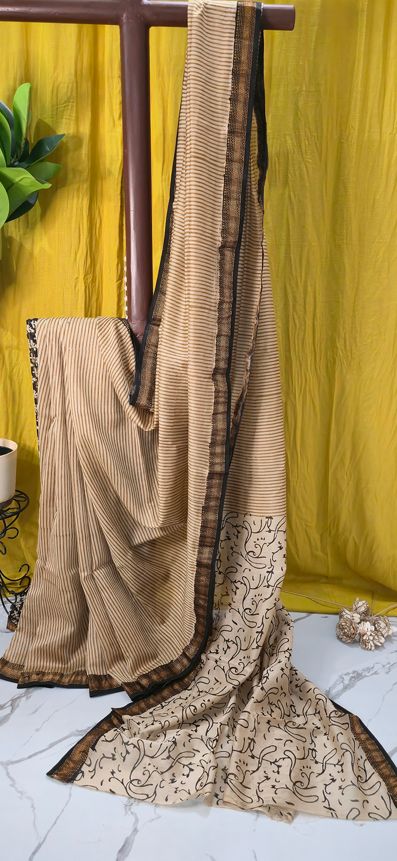 Charming Ivory Maheshwari Silk Saree with Hand Block Print for Festive & Party Wear