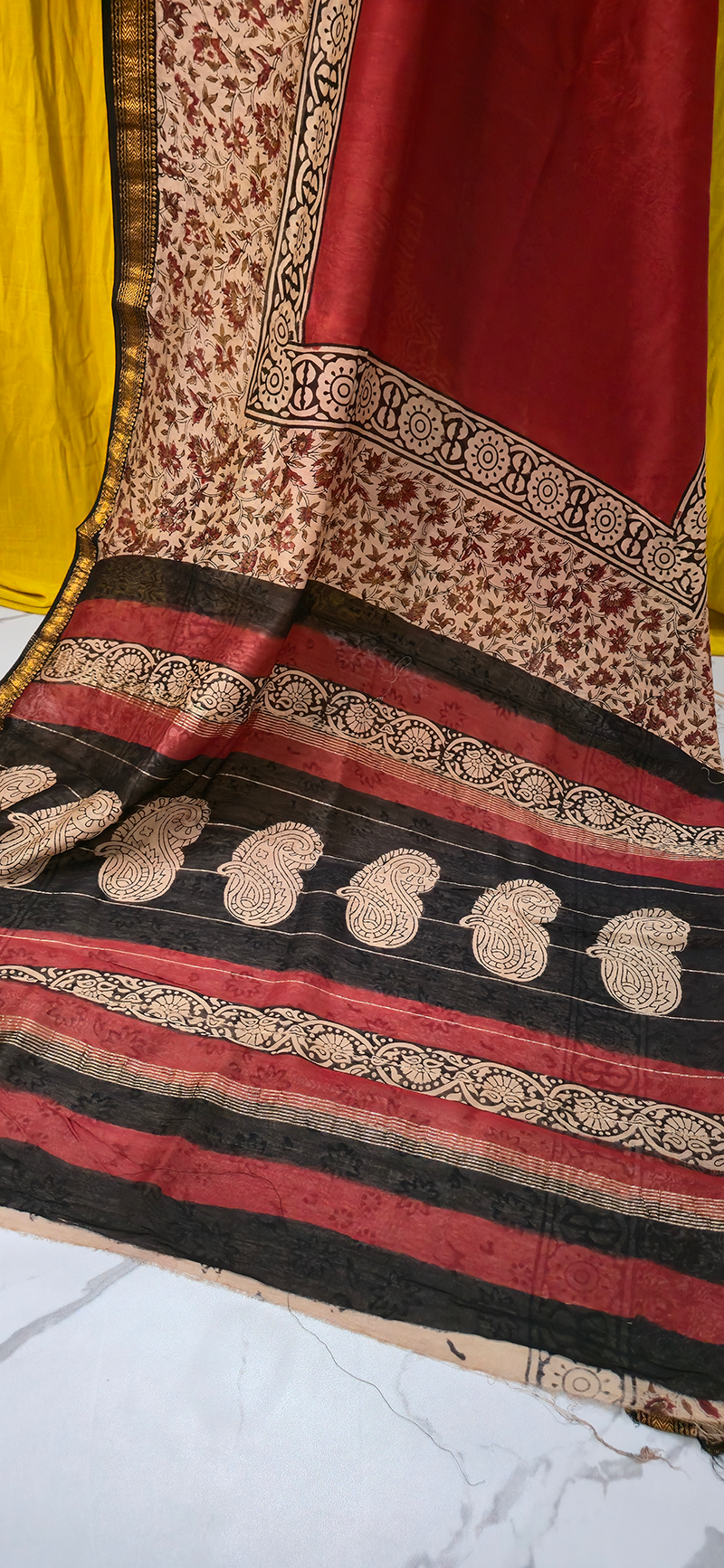 Graceful Red Maheshwari Silk Saree with Hand Block Print for Festive & Party Wear