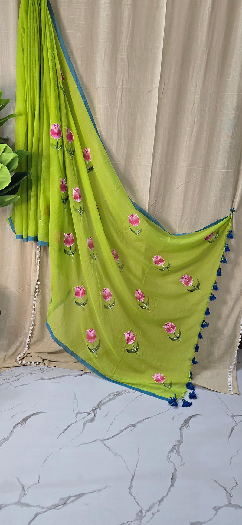 Beautiful Green Mul Cotton Saree with Hand Painted Flower Art for Festive & Daily Wear