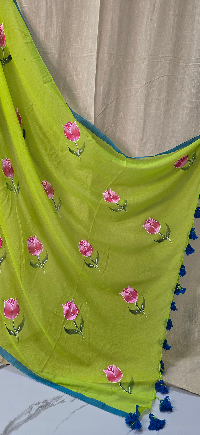 Beautiful Green Mul Cotton Saree with Hand Painted Flower Art for Festive & Daily Wear
