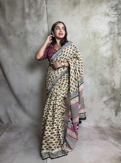 Elegant Off-White Cotton Saree with Bagru Handblock Prints
