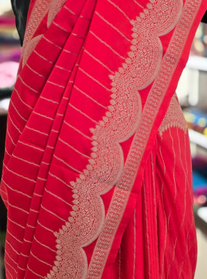 Elegant Red Mushroo Silk Saree with Zari Border