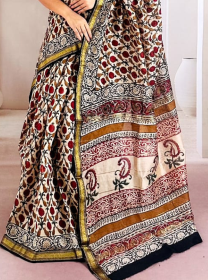 Ivory Maheshwari Silk Saree with Kalamkari-Inspired Motifs