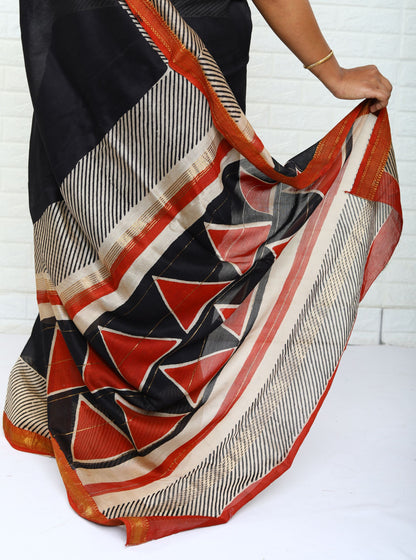 Stylish Black and White Maheshwari Silk Saree with Hand Block Print for Festive & Party Wear