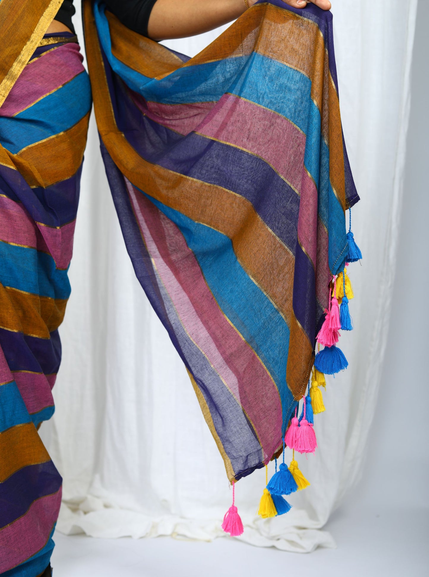 Elegant Brown, Blue and Pink Multicolor Mul Cotton Saree for Everyday Wear