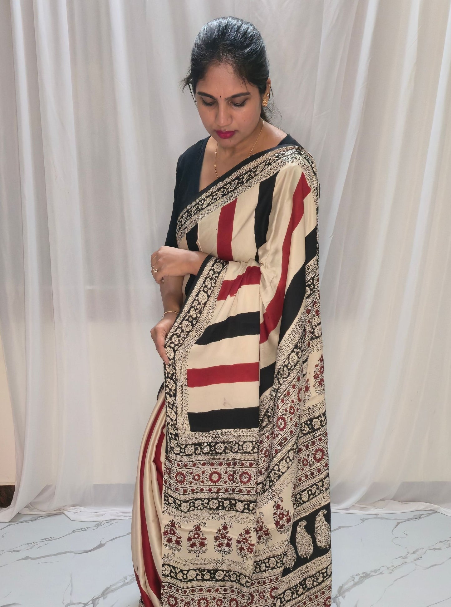 Ivory Beige Pure Modal Silk Saree with Bold Stripes & Traditional Printed Border