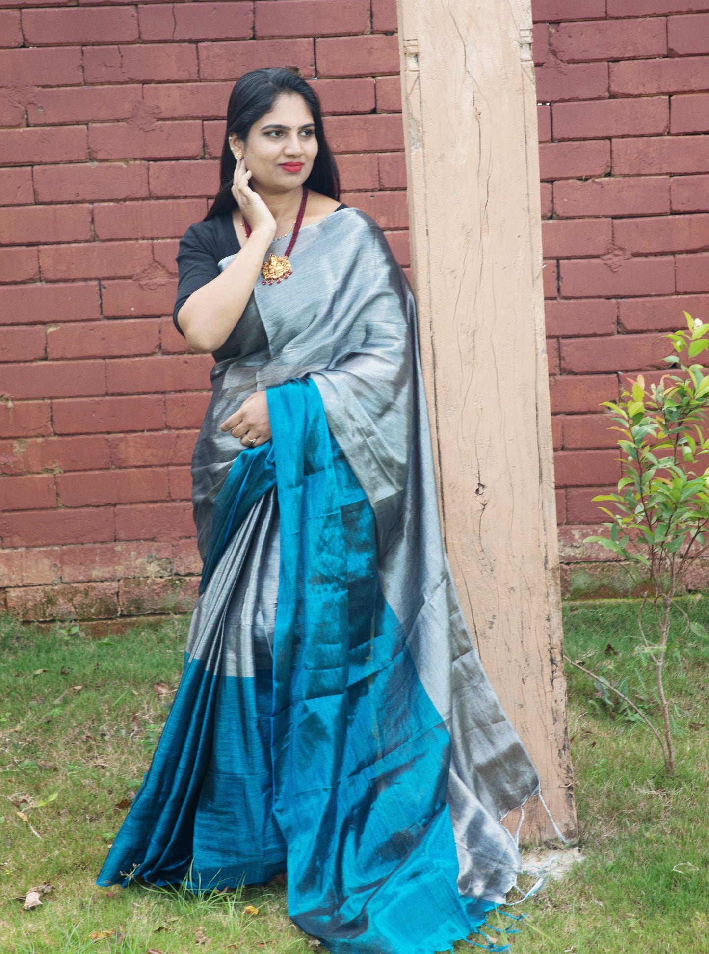 Silver & Teal Tissue Cotton Saree with Shimmer Finish