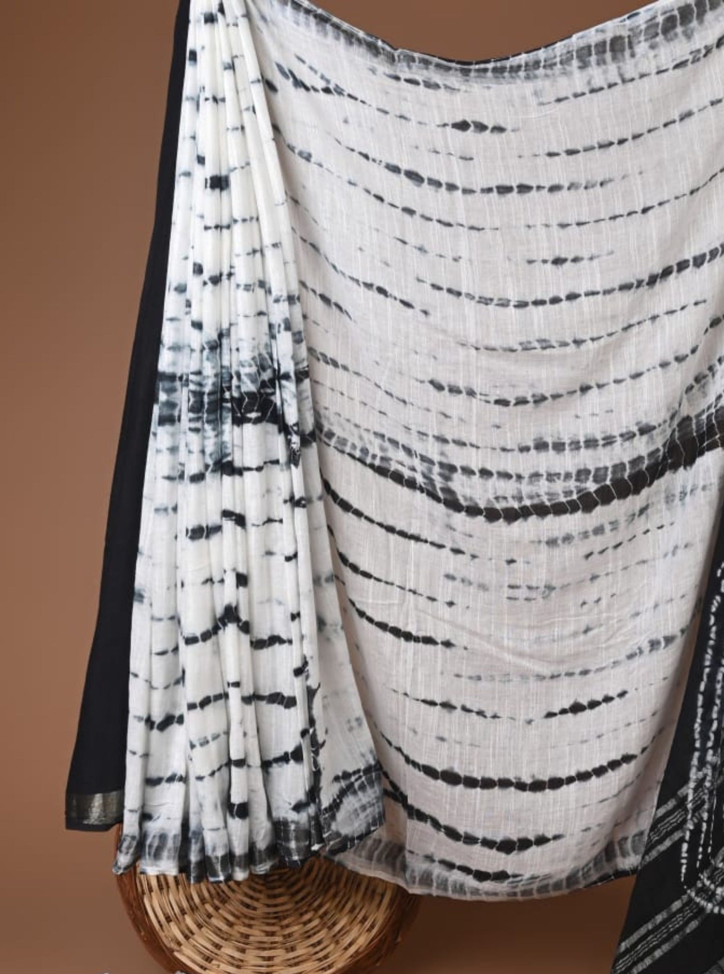 Ivory & Black Linen Cotton Saree with Shibori-Inspired Tie-Dye Patterns