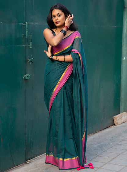 Teal Green Mul Cotton Saree with Pink Contrast Border – Everyday Comfort Elegance