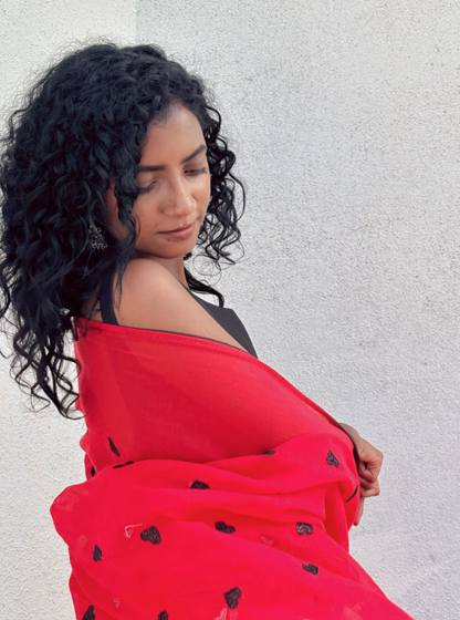 Classic Red Mul Cotton Saree with Minimal Black Butta & Contrast Border
